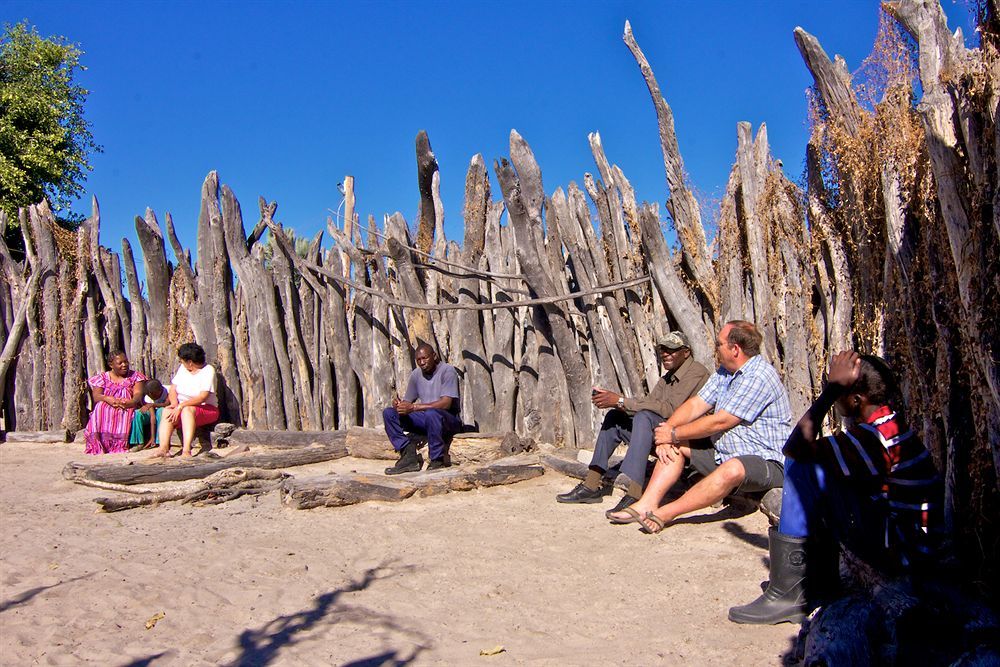 Ongula Village Homestead Lodge Ondangwa Exterior foto